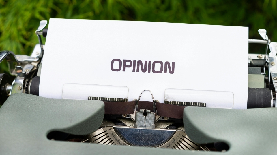 M3-U2-L1-A Text written "Opinion"